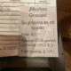 Cuenta de restaurante en México con nota que sugiere propina del 10% bajo la frase “Su propina es mi sueldo”, acompañada del total y cargo opcional.