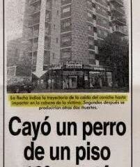 Portada de periódico argentino reportando la tragedia en la que un perro cayó desde el piso 13 y provocó tres muertes en Buenos Aires.