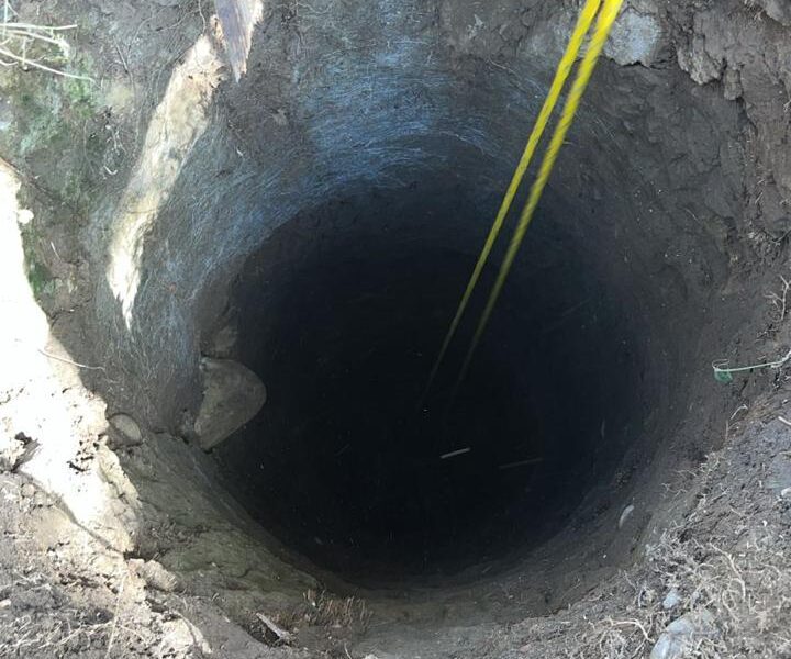 Pozo de aproximadamente 12 metros de profundidad en Atlixco, Puebla, donde una mujer sufrió un accidente mortal en la Ex Hacienda San Agustín.