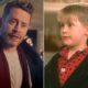 Macaulay Culkin adulto recrea su papel de Kevin McCallister junto a su versión infantil en imágenes comparativas de la nueva campaña “En casa, pero no sola”.