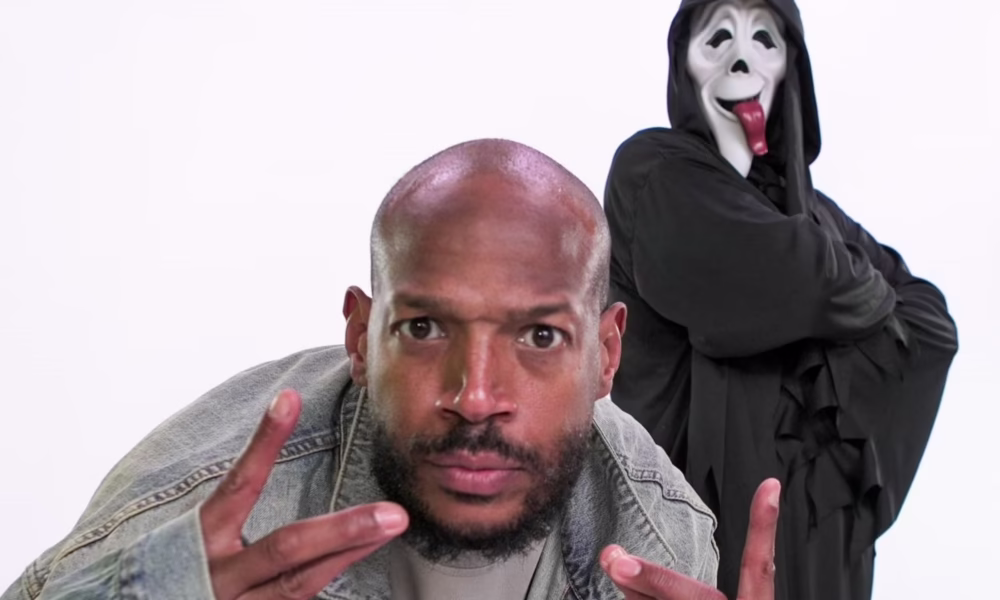 Póster promocional con el logotipo de Scary Movie 6 sobre fondo oscuro anunciando su estreno.