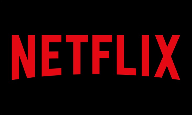 Logotipo de Netflix en fondo negro, relacionado con la posible integración de contenidos de Warner Bros.