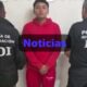 Una madre entregó a su hijo a la policía en CDMX después de recibir por error videos donde él presumía un presunto homicidio. Caso genera debate social. H2 — ¿Qué ocurrió en Milpa Alta? Un joven de 18 años fue detenido por la Fiscalía CDMX después de que su madre recibiera por WhatsApp videos en los que él presuntamente se grababa tras privar de la vida a un hombre. Las imágenes fueron difundidas en redes y alertaron a la ciudadanía. H2 — La madre y la responsabilidad ciudadana El giro del caso fue que la propia madre, al ver el contenido, decidió notificar a la policía. Este acto ha abierto un debate sobre ética familiar: ¿qué hacer cuando un hijo comete un delito? H2 — Violencia juvenil y normalización del crimen en redes El caso expone un fenómeno preocupante: jóvenes que graban o presumen actos violentos para validación social. Psicólogos y criminólogos advierten que la exposición constante a contenido violento puede normalizar conductas agresivas. H2 — Relevancia para México México enfrenta altos niveles de violencia e inseguridad. La presencia de adolescentes y jóvenes en delitos graves es una señal de problemas estructurales: falta de oportunidades, narco-cultura, descomposición social y crisis familiar. Conclusión El caso no solo es policial: es humano y social. Expone la gravedad de la violencia juvenil y la responsabilidad que familias y autoridades comparten en la prevención. CTA: ¿Una familia debe denunciar a un hijo si comete un delito grave? Comparte tu opinión abajo.