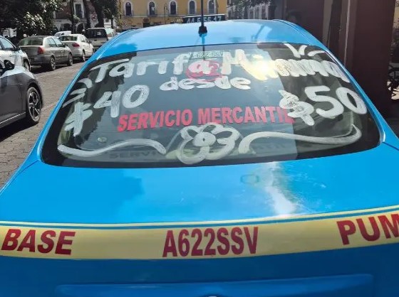 Taxi en Atlixco anuncia tarifas económicas como parte de una campaña para atraer usuarios.
