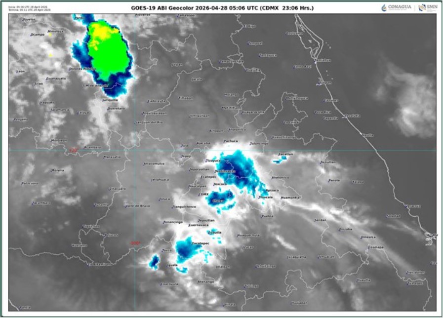 Imagen satelital muestra lluvias y tormentas eléctricas en el centro de México con afectaciones en Puebla y Atlixco.