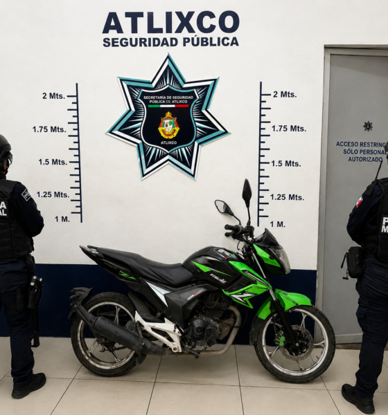 Motocicleta Italika recuperada por la Policía Municipal de Atlixco tras reporte de robo en La Magdalena Axocopan.