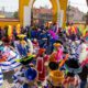 Participantes realizan el Tradicional Brinco del Chinelo durante la Feria de Tochimilco 2026