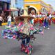 Celebración del Día de la Santa Cruz en Huaquechula con danzantes tradicionales y mayordomías recorriendo las calles