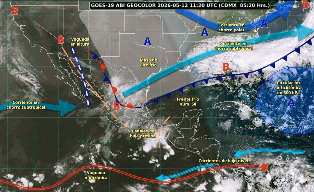 Mapa meteorológico mostrando lluvias y tormentas sobre Puebla y Atlixco