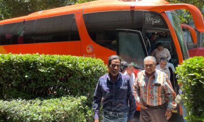 Beneficiarios del programa Reuniendo Familias parten de Tochimilco rumbo a Ciudad de México
