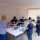 Personal veterinario realiza esterilizaciones gratuitas de perros y gatos durante una jornada de bienestar animal en San Juan Huiluco.