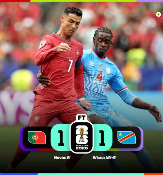 Cristiano Ronaldo disputa el balón durante el empate entre Portugal y República Democrática del Congo en el Mundial 2026.