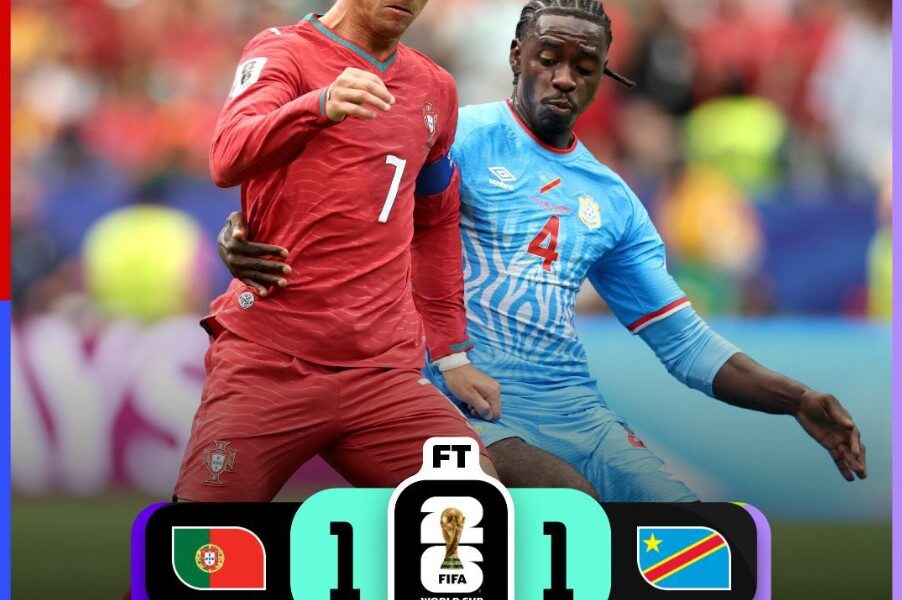 Cristiano Ronaldo disputa el balón durante el empate entre Portugal y República Democrática del Congo en el Mundial 2026.