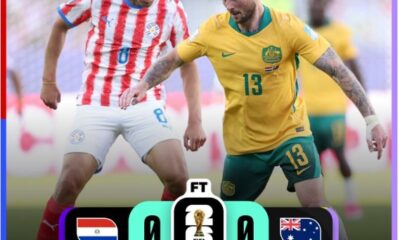 Jugadores de Australia y Paraguay disputan el balón durante el empate 0-0 correspondiente a la última jornada del Grupo D de la Copa Mundial de la FIFA 2026, resultado que permitió la clasificación del conjunto australiano a la fase de eliminación directa.
