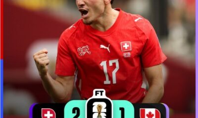 Jugador de la Selección de Suiza celebra la victoria 2-1 sobre Canadá durante la fase de grupos de la Copa Mundial de la FIFA 2026. El triunfo permitió al conjunto suizo finalizar como líder del Grupo B y avanzar a los dieciseisavos de final.