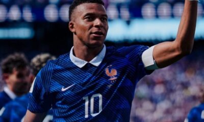 Kylian Mbappé celebra durante la victoria de Francia sobre Senegal en la Copa Mundial de la FIFA 2026.