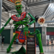 Catrina Futbolera monumental de Atlixco instalada en el Aeropuerto Internacional Felipe Ángeles para recibir turistas del Mundial FIFA 2026.