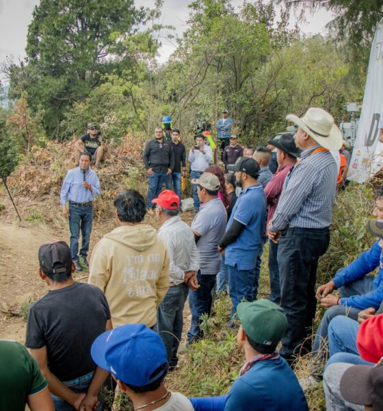Inicio de obra para la instalación de una antena repetidora que ampliará la cobertura de señal telefónica en Santa Catalina Cuilotepec, Tochimilco.
