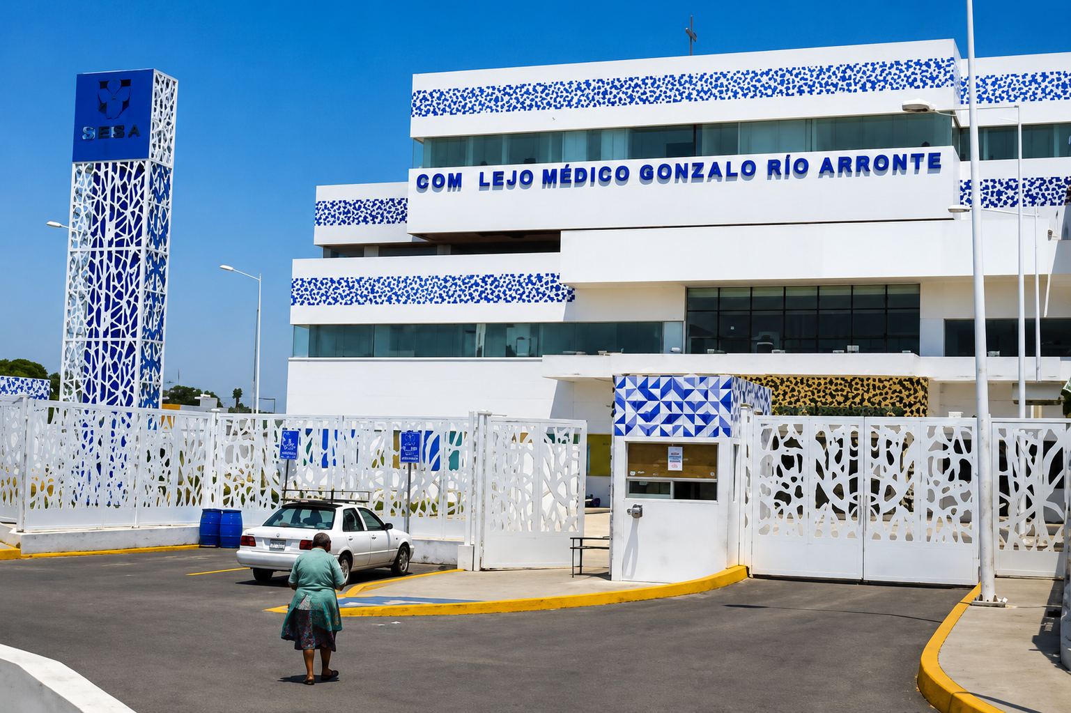 Hospital General Gonzalo Río Arronte de Atlixco, donde falleció un hombre que fue atacado con arma de fuego en el municipio de San Juan Tianguismanalco.