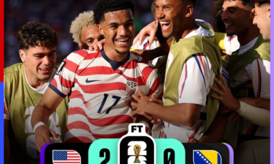Jugadores de la Selección de Estados Unidos celebran la victoria 2-0 sobre Bosnia y Herzegovina en la Ronda de 32 de la Copa Mundial de la FIFA 2026, resultado que clasificó al equipo anfitrión a los octavos de final.