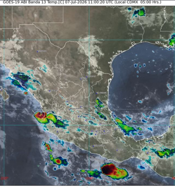 Imagen satelital GOES-19 muestra nubosidad sobre el centro de México durante el pronóstico meteorológico del 7 de julio de 2026, con lluvias previstas en Puebla, actividad eléctrica, vientos y temperaturas de hasta 39 °C.