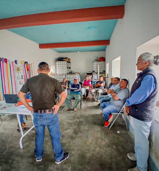 Capacitación impartida por SENASICA sobre prevención del Gusano Barrenador del Ganado en Santiago Tochimizolco, municipio de Tochimilco.