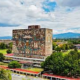Biblioteca Central de la UNAM durante la polémica por el examen de admisión en línea.
